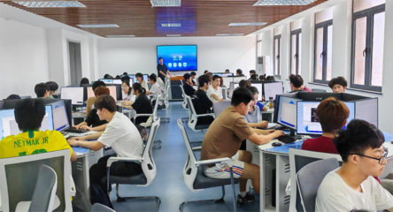 【本科教育教學工作巡禮】計算機與信息工程學院 砥礪奮進謀發展，篤行實干開新局——聚焦計算機網絡系統工程服務人才培養